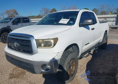2010 Toyota Tundra Grade 4.6L V8 из США, поврежденный, VIN 5TFRM5F12AX019683